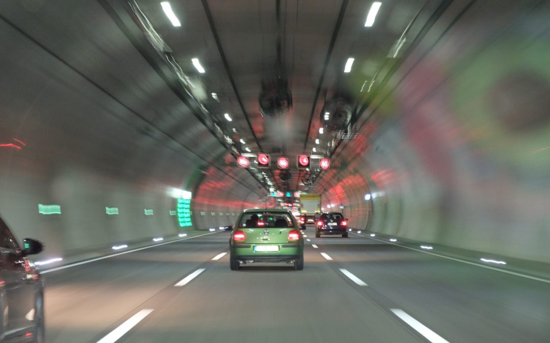 How to Create a Space Cushion When Driving in California