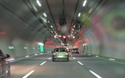 How to Create a Space Cushion When Driving in California
